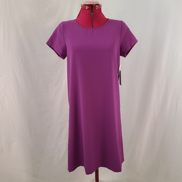 Chelsea 28 Crepe Shift Dress In Purple - Picture 2 of 14